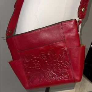 Elegant Red Leather Patricia Nash Shoulder Bag